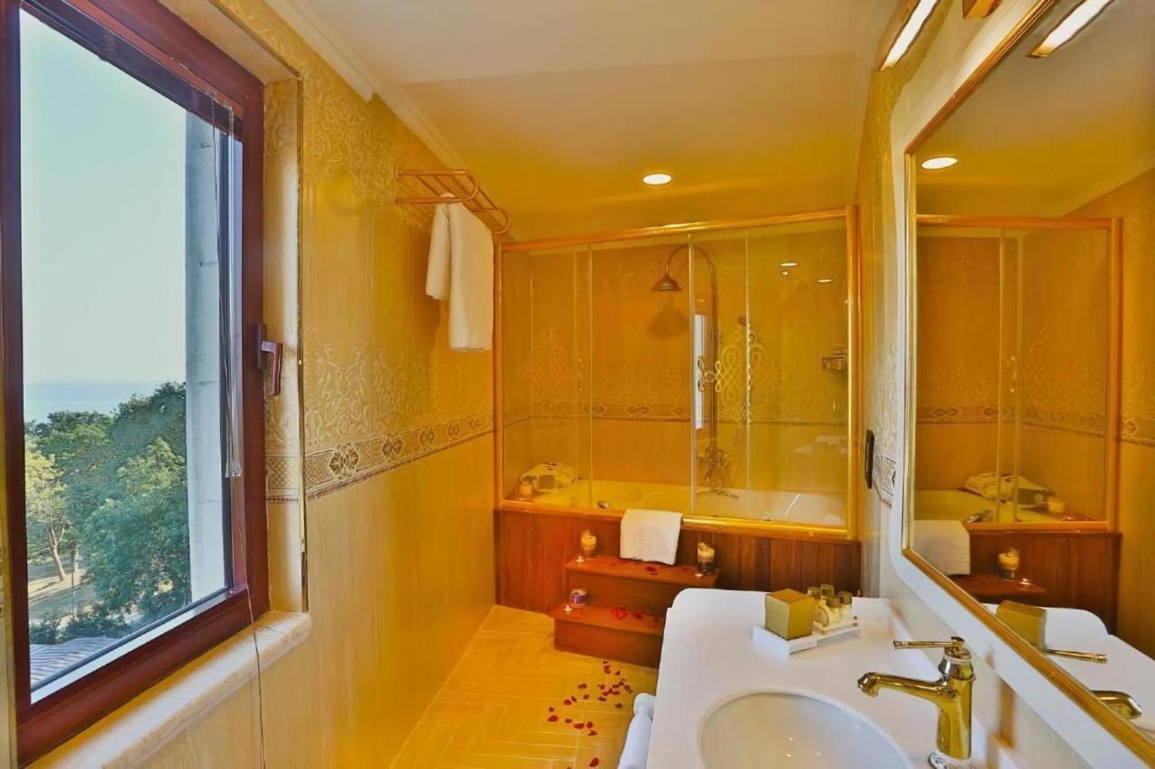 Emirhan Palace 3* Стамбул