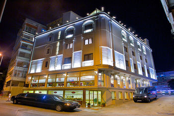 Emirhan Palace Готель Стамбул